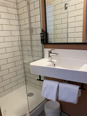 Ibis Styles Luxembourg Centre Gare Chambres Photos