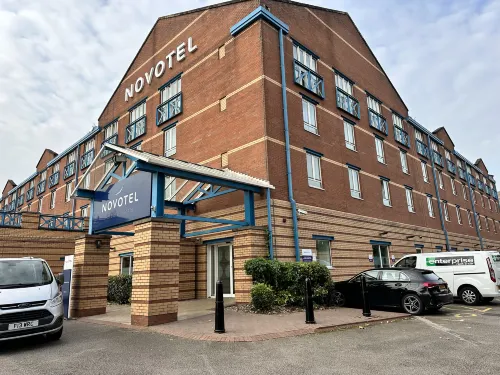 Novotel Wolverhampton Extérieur Photos