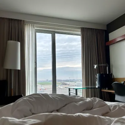 Steigenberger Airport Hotel Amsterdam Zimmer Photos