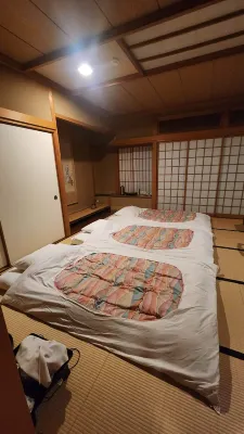 Motoyu Ishiya Chambres Photos