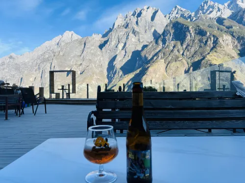 Tiger Leaping Gorge Tea-Horse Guesthouse Photos