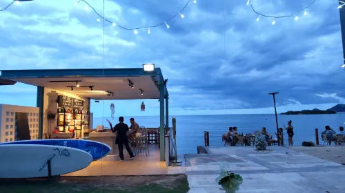 The Briza Beach Resort, Samui À proximité de l'hôtel Photos