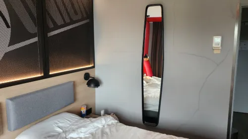 Ibis Styles Berlin Treptow Rooms Photos