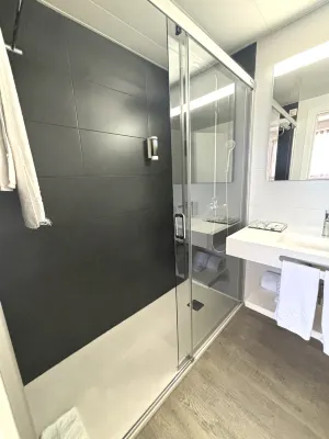 Aparthotel Atenea Barcelona Chambres Photos
