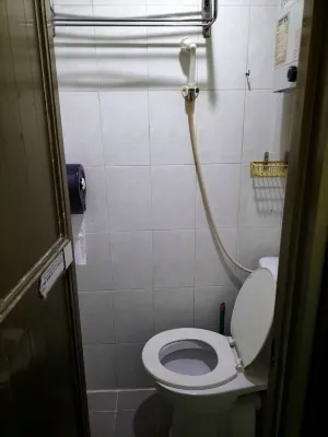 Dragon Hostel Rooms Photos
