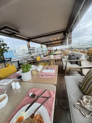 Wyndham Grand Athens Restauration Photos