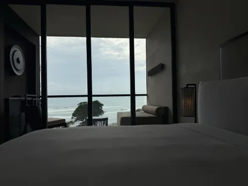 Alila Seminyak, Bali Kamar Photos