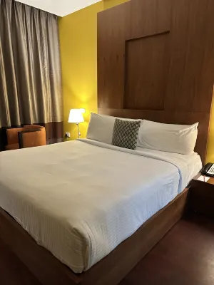 Ramada by Wyndham Downtown Dubai Zimmer Photos
