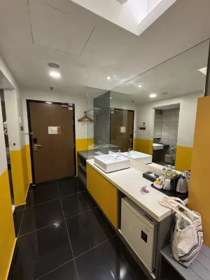 Amerin Hotel Johor Bahru Rum Photos