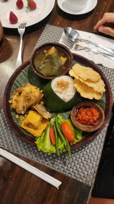 Grand Sunshine Resort & Convention Makanan Photos