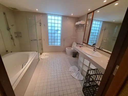 Mom Tri's Villa Royale Номера Photos