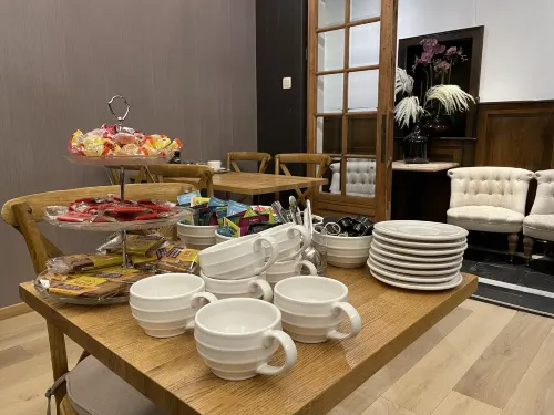 Hotel Het Gheestelic Hof by CW Hotel Collection Photos