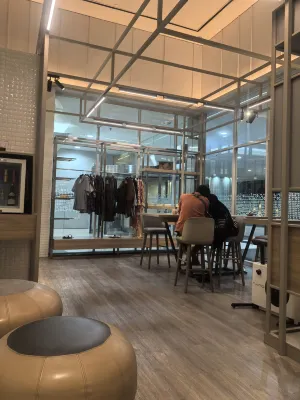 HARRIS Hotel & Conventions Kelapa Gading - Jakarta Area Publik Photos