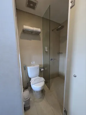 Whiz Prime Hotel Basuki Rahmat Malang Kamar Photos