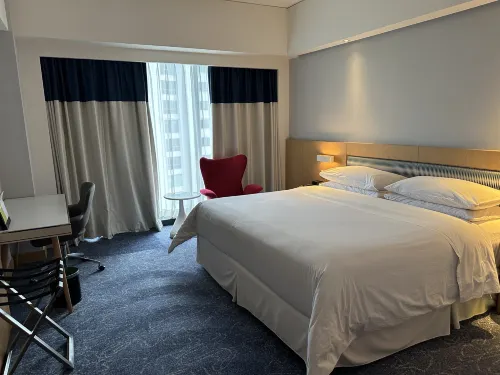 Four Points by Sheraton Surabaya, Tunjungan Plaza Rooms Photos