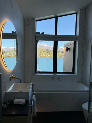 Oaks Queenstown Shores Resort Rooms Photos