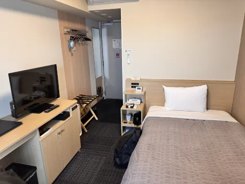 Hotel Route-Inn Osaka Takaishi Hagoromo Ekimae Kamar Photos