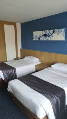 Royal Palace Hotel Rooms Photos