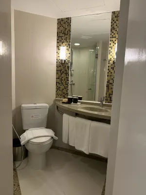 Ibis Phuket Patong Kamar Photos