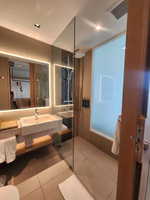 Hilton Garden Inn Phuket Bang Tao Camere Photos