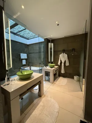 W Bali - Seminyak Rooms Photos