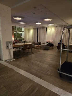 Hyatt Place Chicago River North Public Areas Photos