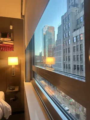 Hyatt Place New York City/Times Square Rooms Photos