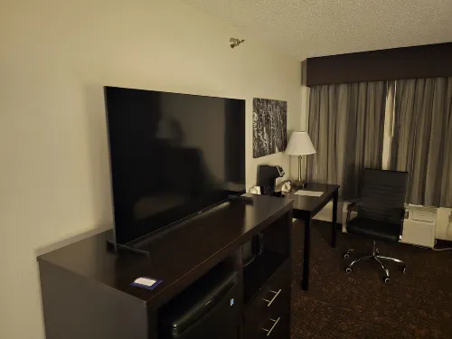 Best Western Plus Omaha Airport Inn Rooms Photos
