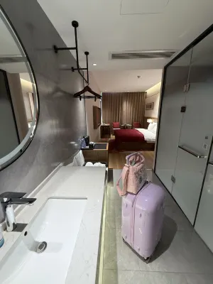 Qianna Hotel (Wuchang Railway Station Dingziqiao Subway Station) Rooms Photos