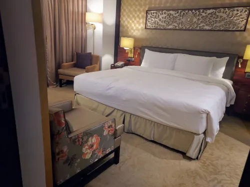 Dusit Thani Dubai Rooms Photos