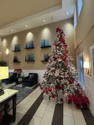 Best Western Plus Marina Gateway Hotel Public Areas Photos