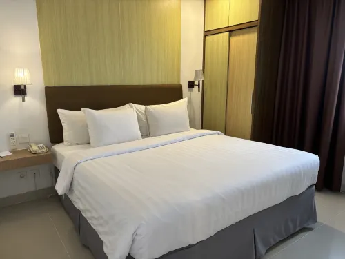 Atria Residences Gading Serpong Kamar Photos