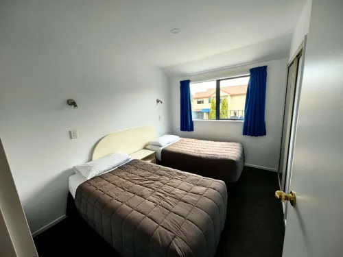 Annabelle Court Motel Rooms Photos