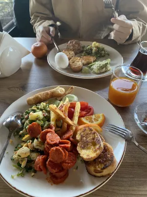 Olivia Cave Hotel Dining Photos