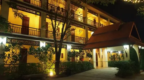 I Boutique Hotel Exterior Photos