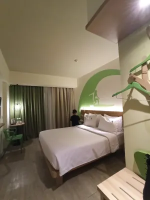 MaxOne Hotel Bukit Jimbaran Kamar Photos