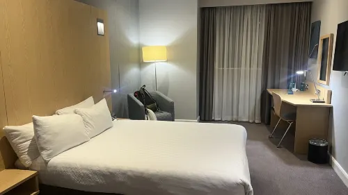 Holiday Inn London - Luton Airport Chambres Photos