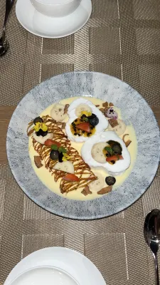 그랜드 하이암스 호텔 - 퀴논 비치 식사 Photos