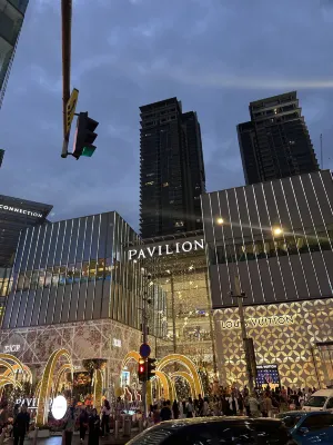 Swing & Pillows @ Jalan Imbi Kuala Lumpur Near Hotel Photos