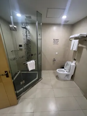 The Bauhinia Hotel Shenzhen (Luohu Port Grand Theatre Metro Station) Chambres Photos