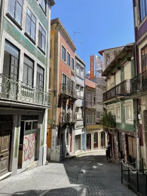 HF FÉNIX PORTO À proximité de l'hôtel Photos