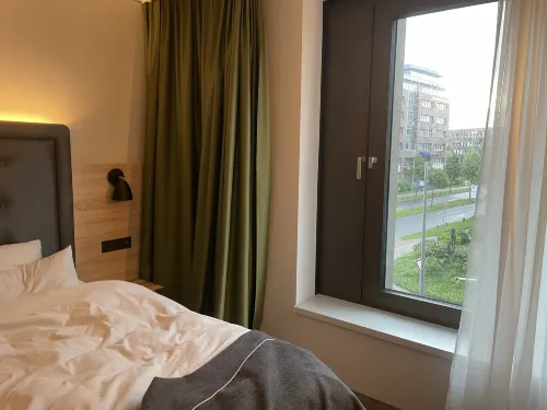 Holiday Inn - the niu, Crusoe Bremen Airport Zimmer Photos