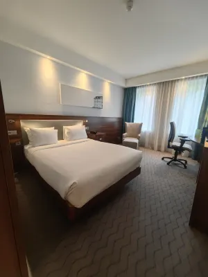 Hampton by Hilton Amsterdam Centre East Rooms Photos