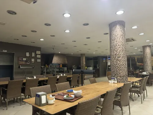雷瑪尼斯酒店 餐飲 Photos