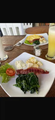 The Samara Villas & Restaurant Restauration Photos