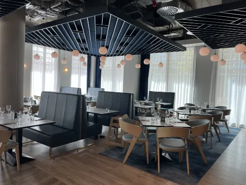 Leonardo Hotel Bristol City Photos