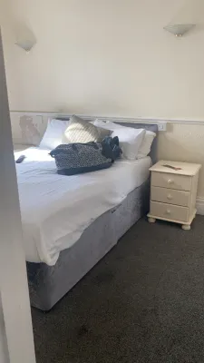 The President Hotel Rooms Photos