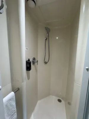 Hôtel Ibis Budget Paris Porte de Montmartre Chambres Photos