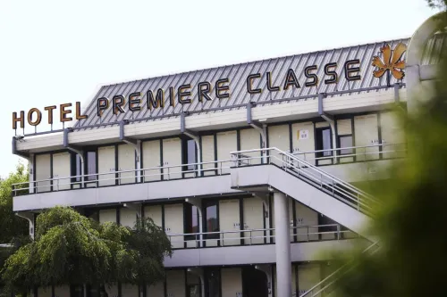 Premiere Classe Niort Est - la CRÈCHE Außen Photos