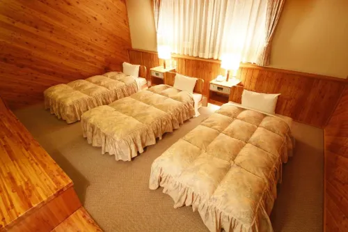 Log Hotel Larch Lake Kanayama Photos